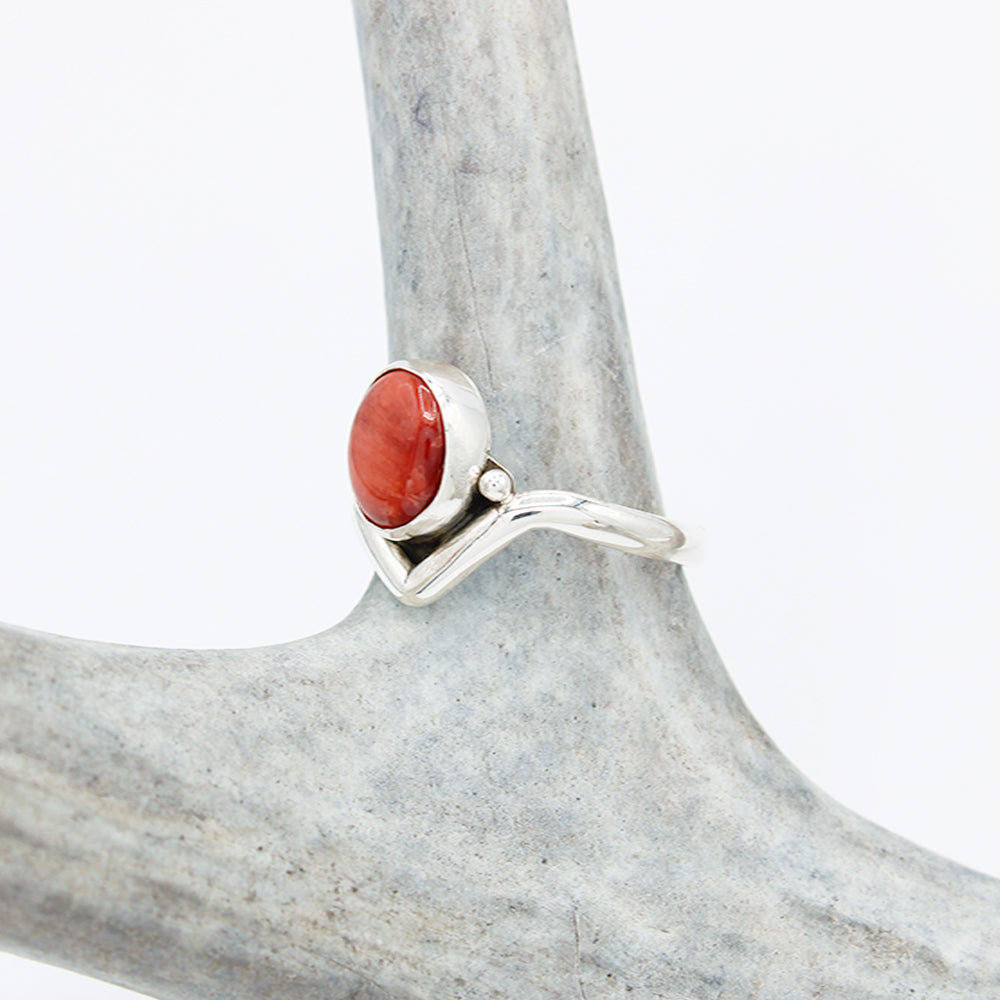 144 - Sterling Silver Red Spiny Oyster Medicine Man Eye Stamped Stacking Ring by Jason Ogg main image 1